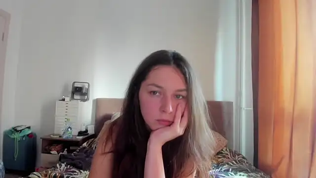 Adela Vetta online show from 16, 11, 2025