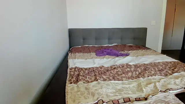 Adela Vetta online show from 22, 3, 2026