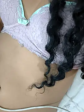 fernandasweet online show from 20, 2, 2026