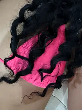 fernandasweet online show from 17, 2, 2026