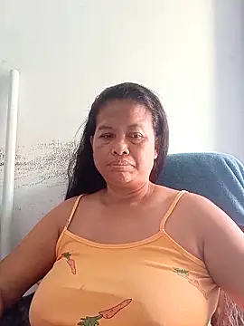 Snapshot of Fon_Bigboobs chatting on 13, 3, 2026 Fon Bigboobs online show from 13, 3, 2026