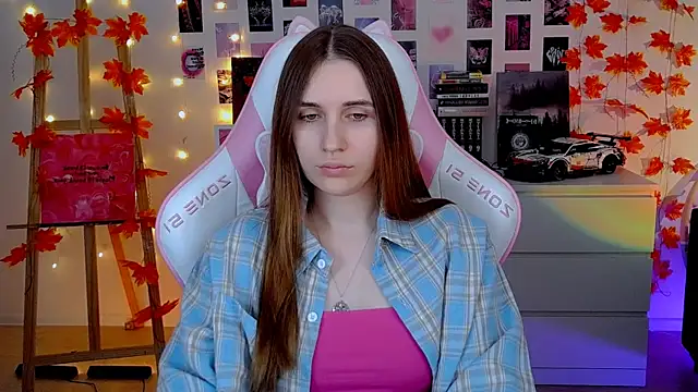 AliceCharmy online show from 9, 11, 2025