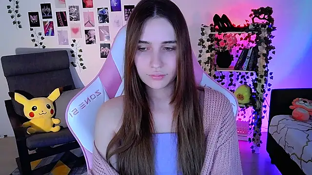 AliceCharmy online show from 9, 12, 2024
