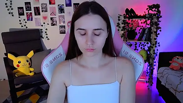 AliceCharmy online show from 5, 12, 2024