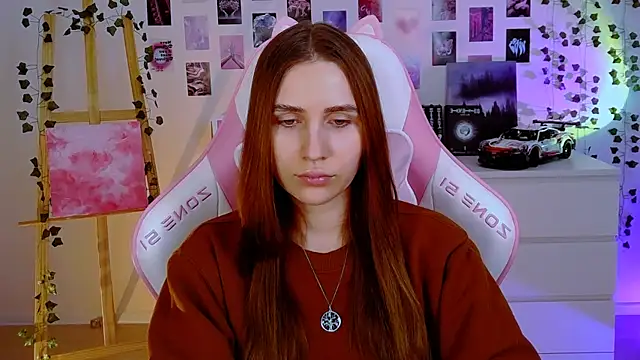 AliceCharmy online show from 28, 1, 2025