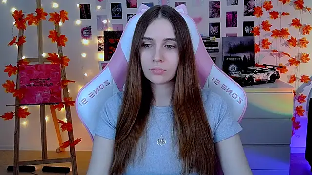 AliceCharmy online show from 4, 11, 2025