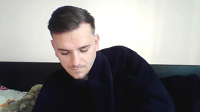 Huge cock22cm online show from 17, 10, 2025