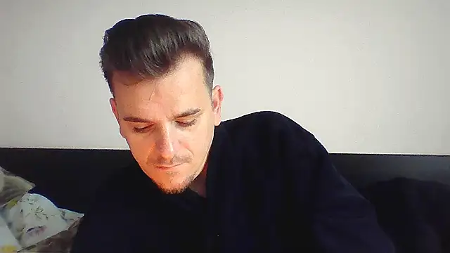 Huge cock22cm online show from 27, 10, 2025