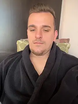 Huge cock22cm online show from 4, 5, 2026