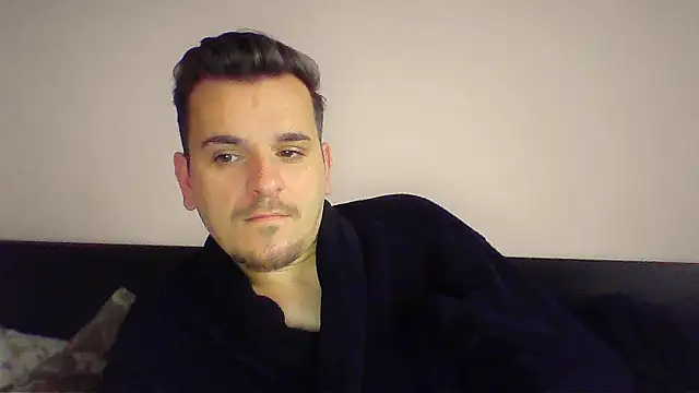 Huge cock22cm online show from 2, 12, 2025