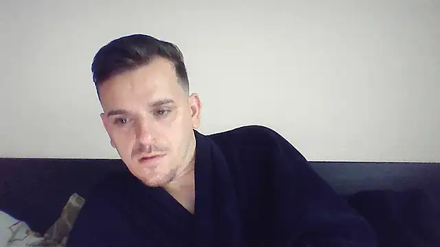 Huge cock22cm online show from 18, 10, 2025