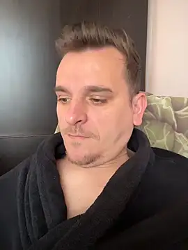 Huge cock22cm online show from 20, 3, 2026