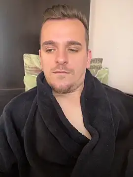 Huge cock22cm online show from 6, 5, 2026