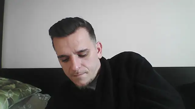 Huge cock22cm online show from 27, 1, 2025