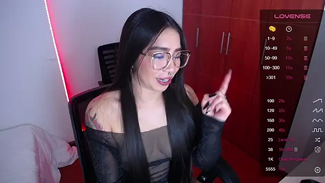 megan bluee23 online show from 18, 3, 2025