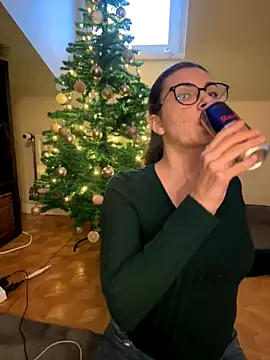 Snapshot of Sugar_Cube_69 chatting on 2, 12, 2025 Sugar Cube 69 online show from 2, 12, 2025