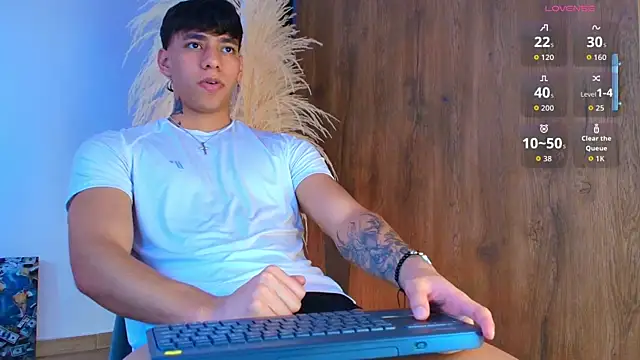 Josep Davies online show from 2, 11, 2025