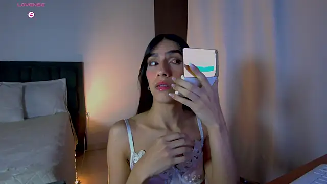 AlanaSofiia online show from 27, 6, 2026