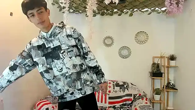 oliverhot2005 online show from 4, 11, 2025