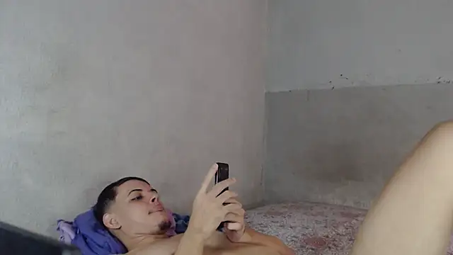 MicaelRian69 online show from 19, 12, 2025