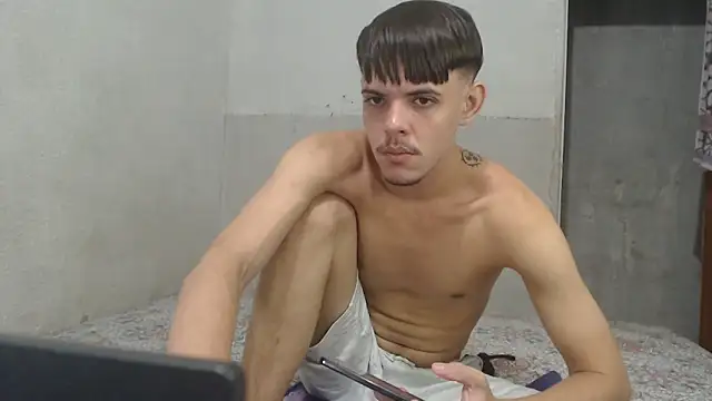 MicaelRian69 online show from 26, 4, 2026