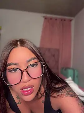 Little Gaby  online show from 5, 7, 2026