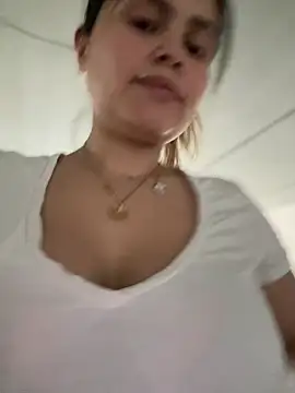 melanny10 online show from 8, 2, 2025