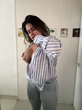 melanny10 online show from 2, 1, 2025