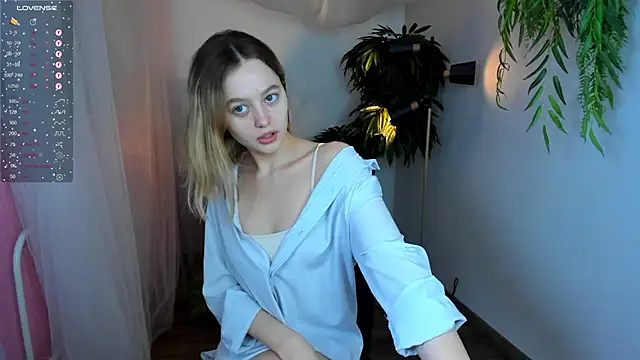 Snapshot of n0_nude chatting on 24, 1, 2025 n0 nude online show from 24, 1, 2025