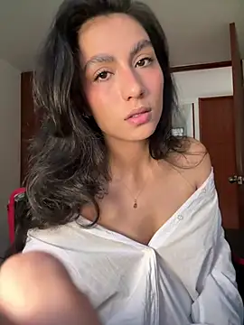 Snapshot of Dahian-peach chatting on 4, 6, 2026 Dahian-peach online show from 4, 6, 2026
