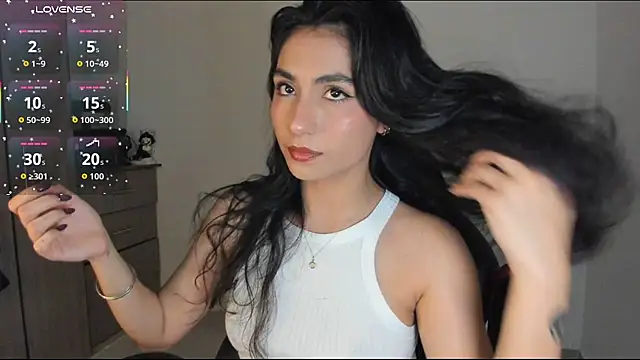 Snapshot of Dahian-peach chatting on 27, 10, 2025 Dahian-peach online show from 27, 10, 2025