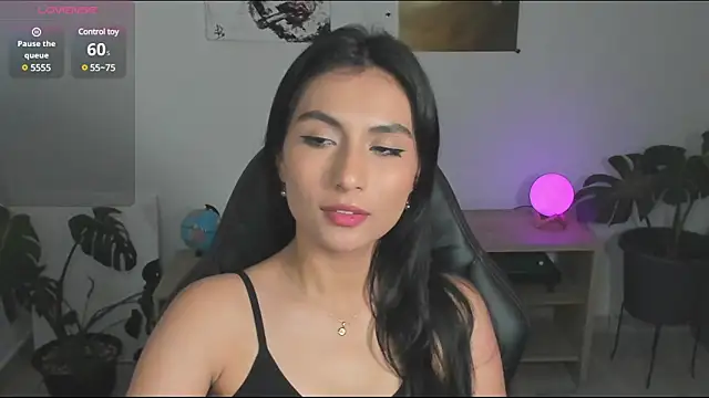 Snapshot of Dahian-peach chatting on 10, 1, 2025 Dahian-peach online show from 10, 1, 2025