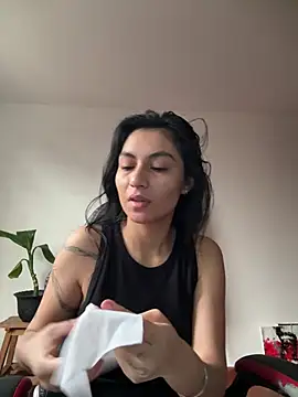 Snapshot of Dahian-peach chatting on 23, 4, 2026 Dahian-peach online show from 23, 4, 2026