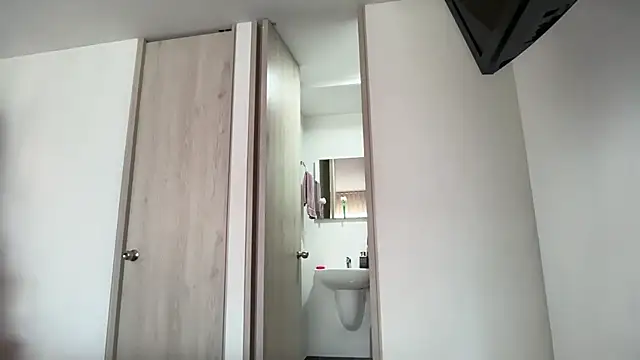 candy-sam28 online show from 13, 2, 2026