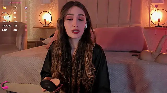 Amy-Parrish online show from 20, 12, 2025