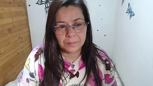 Snapshot of lilisa777 chatting on 10, 7, 2026 lilisa777 online show from 10, 7, 2026