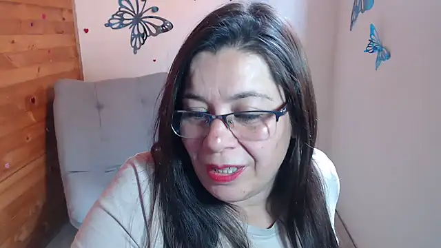 Snapshot of lilisa777 chatting on 23, 7, 2026 lilisa777 online show from 23, 7, 2026