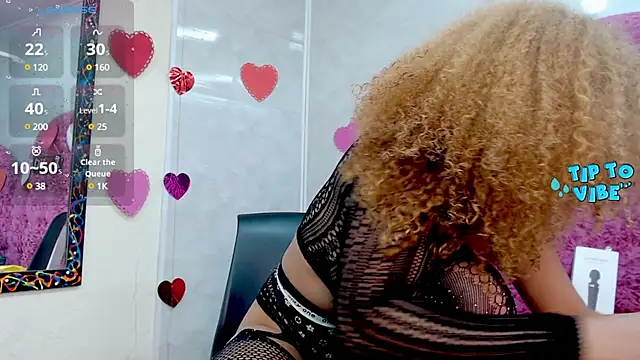 Litzy Curly online show from 11, 3, 2025