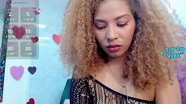 Litzy Curly online show from 17, 9, 2025