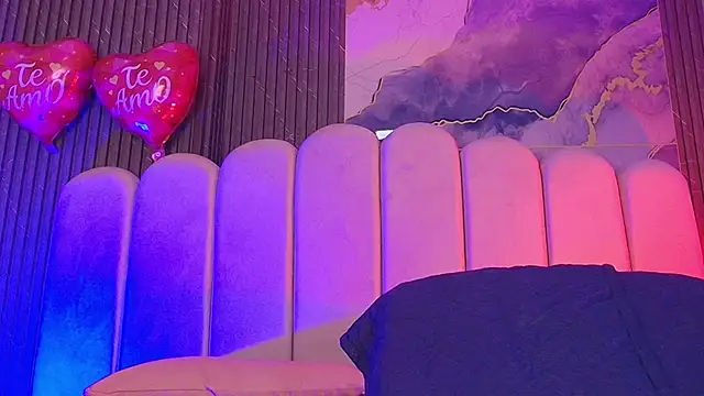 hot dione online show from 20, 2, 2026