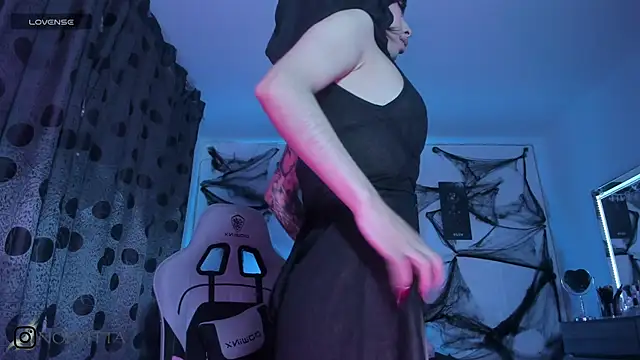 satanbabee online show from 25, 10, 2025