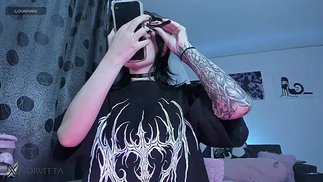 satanbabee online show from 17, 12, 2025