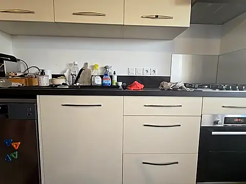 jeunesexi online show from 2, 3, 2026