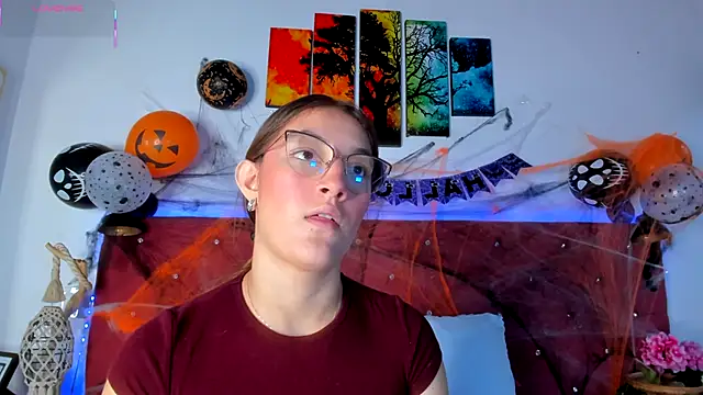 Ruth harvey  online show from 23, 10, 2025