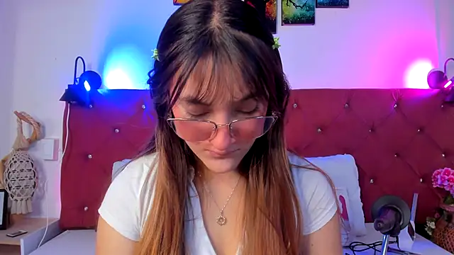 Ruth harvey  online show from 20, 11, 2025