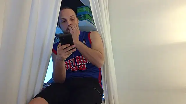 Snapshot of VitaminmanFL chatting on 9, 2, 2025 VitaminmanFL online show from 9, 2, 2025