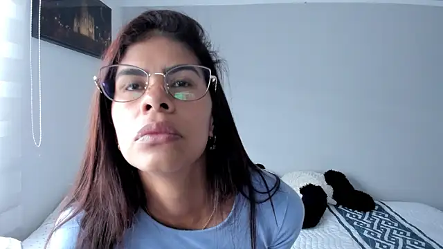 karlina charlotte1 online show from 2, 3, 2025