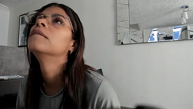 karlina charlotte1 online show from 26, 2, 2025