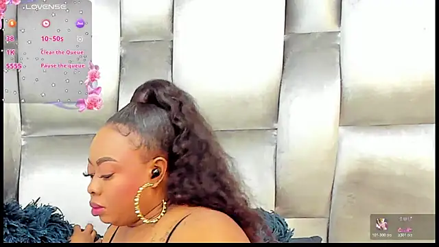 Snapshot of CamilaBenitez chatting on 3, 5, 2026 CamilaBenitez online show from 3, 5, 2026