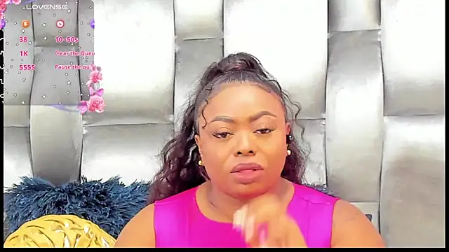 Snapshot of CamilaBenitez chatting on 30, 4, 2026 CamilaBenitez online show from 30, 4, 2026